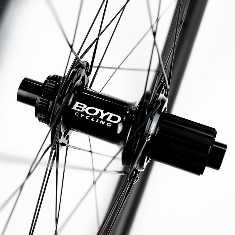 Load image into Gallery viewer, Boyd Cycling Ridgeline Wheel, Rear, 29'' / 622, Holes: 32, 12mm TA, 148mm, Disc, Shimano HG 11
