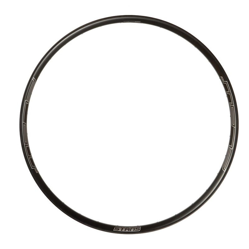 Load image into Gallery viewer, Stans No Tubes Flow CB7 Rim 29'', Holes: 32, Black