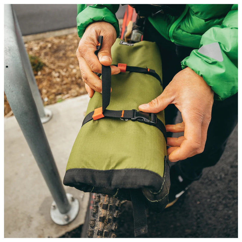 Load image into Gallery viewer, Gear Aid 1" Utility Strap - 24" Length for Versatile Outdoor Use