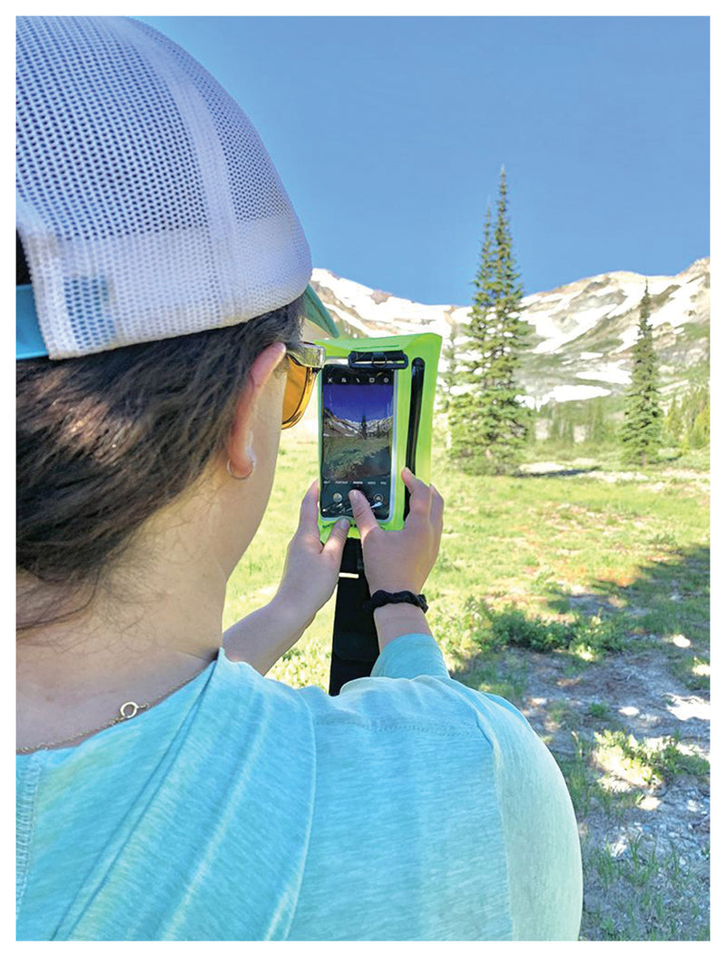 Load image into Gallery viewer, Seattle Sports E-merse Neobelt Green: Waterproof Waist Pack for Outdoor Adventures