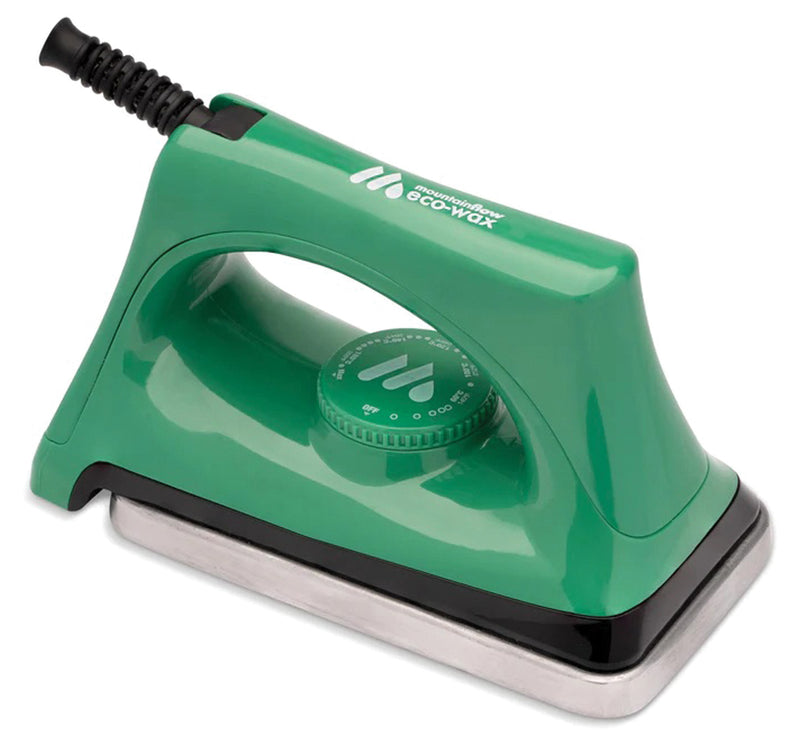 Load image into Gallery viewer, Mountainflow Green Circle Wax Kit: Eco-Friendly Solution for Smooth Skiing and Snowboarding