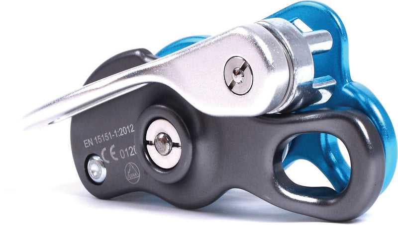 Load image into Gallery viewer, Edelweiss Kinetic Assisted Belay Device: Elevate Your Climbing Experience