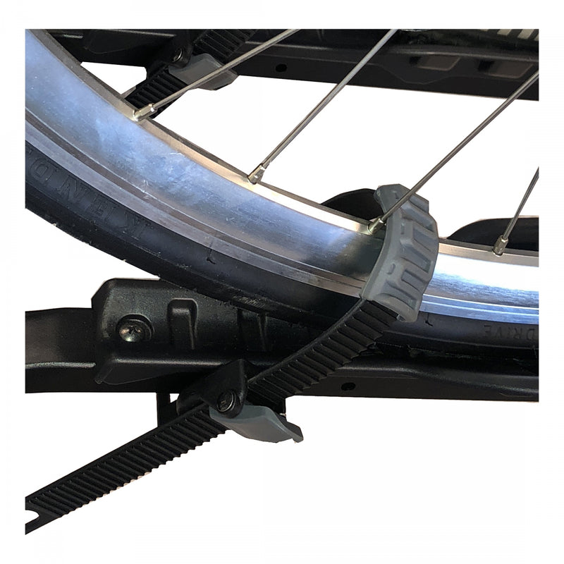 Load image into Gallery viewer, Hollywood Destination 2in 4 Bike Includes A Locking Threaded Hitch Pin