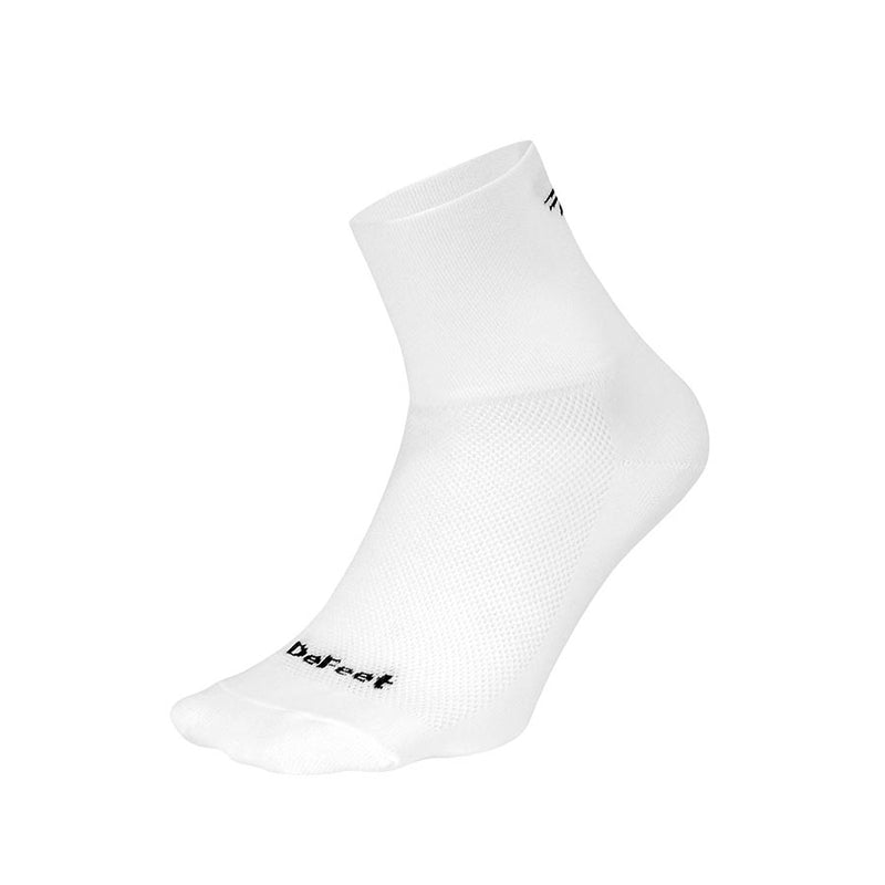 Load image into Gallery viewer, DeFeet Aireator 2-3" Cuff Socks, White, XL, Pair