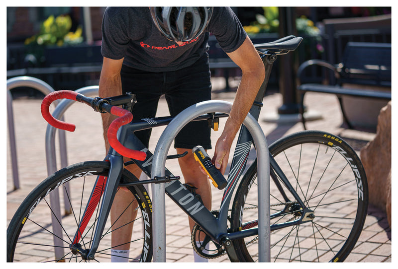 Load image into Gallery viewer, OnGuard BullDog Series U-Lock 4.5 x 9" Combo Blk/Yellow Includes Bracket