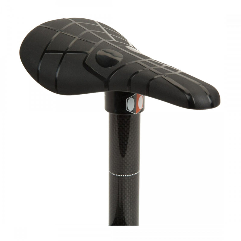 Load image into Gallery viewer, Box-Components-Unibody-Carbon-(27.2)-Seat-BMX-Bike-SDLE3042-Bicycle-Saddles
