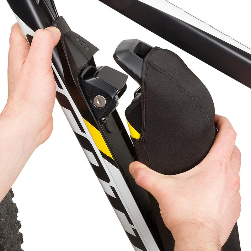 Load image into Gallery viewer, M-Wave E-Protect Downtube External Battery, Black