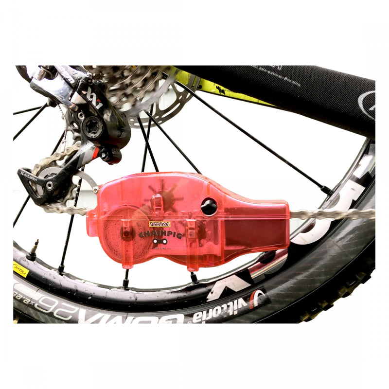 Load image into Gallery viewer, Pedro's Chain Pig II Hands Free Chain Cleaner Efficient Effective Easy to Use