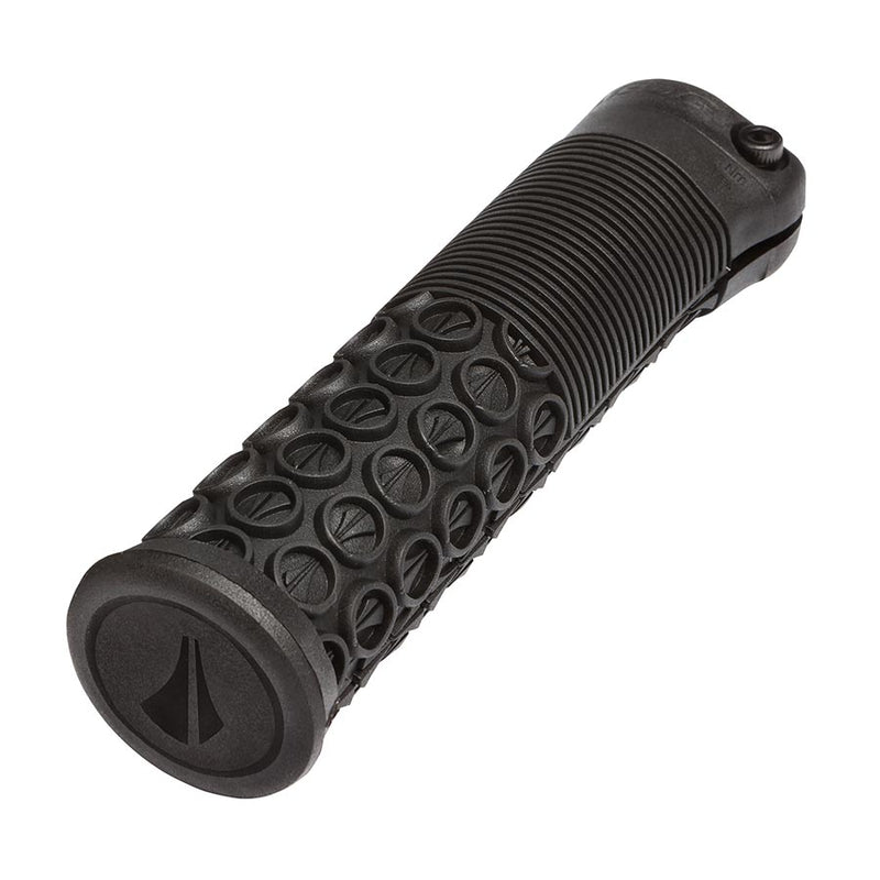 Load image into Gallery viewer, SDG Components Thrice 33 Grips, 136mm, Black, Pair