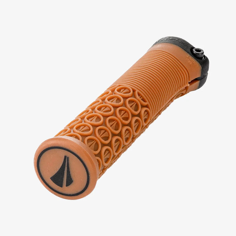Load image into Gallery viewer, SDG Components Thrice 33 Grips, 136mm, Gum