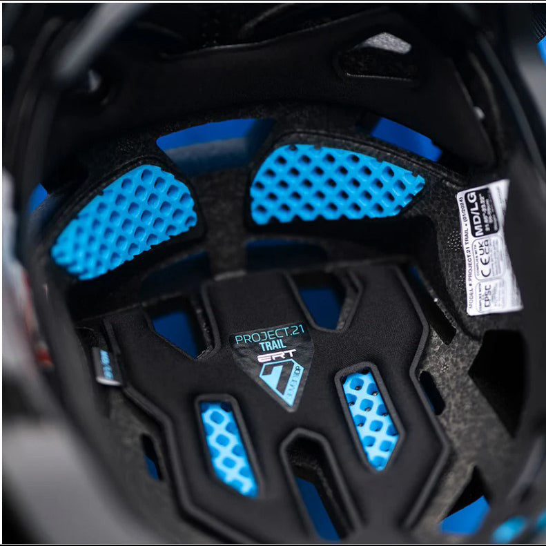 Load image into Gallery viewer, 7iDP Project 21 Trail Helmet , Electric Blue, M/L