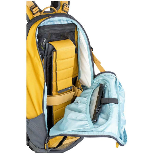 EVOC FR Trail E-Ride Protector backpack, 20L, Loam/Carbon Grey, ML
