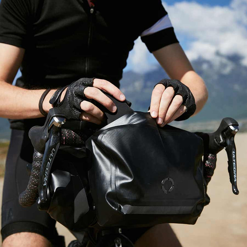 Load image into Gallery viewer, Roswheel Road Accessory Pouch, Handlebar Bag, 3.5L, Black