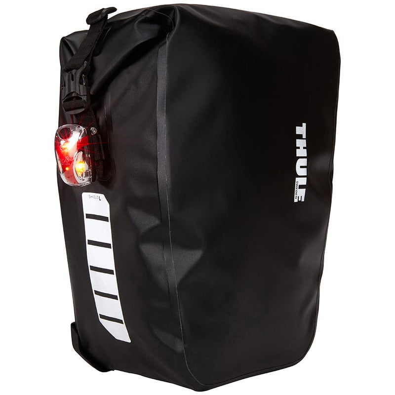 Load image into Gallery viewer, Thule Shield Pannier Pannier, 25L, Black
