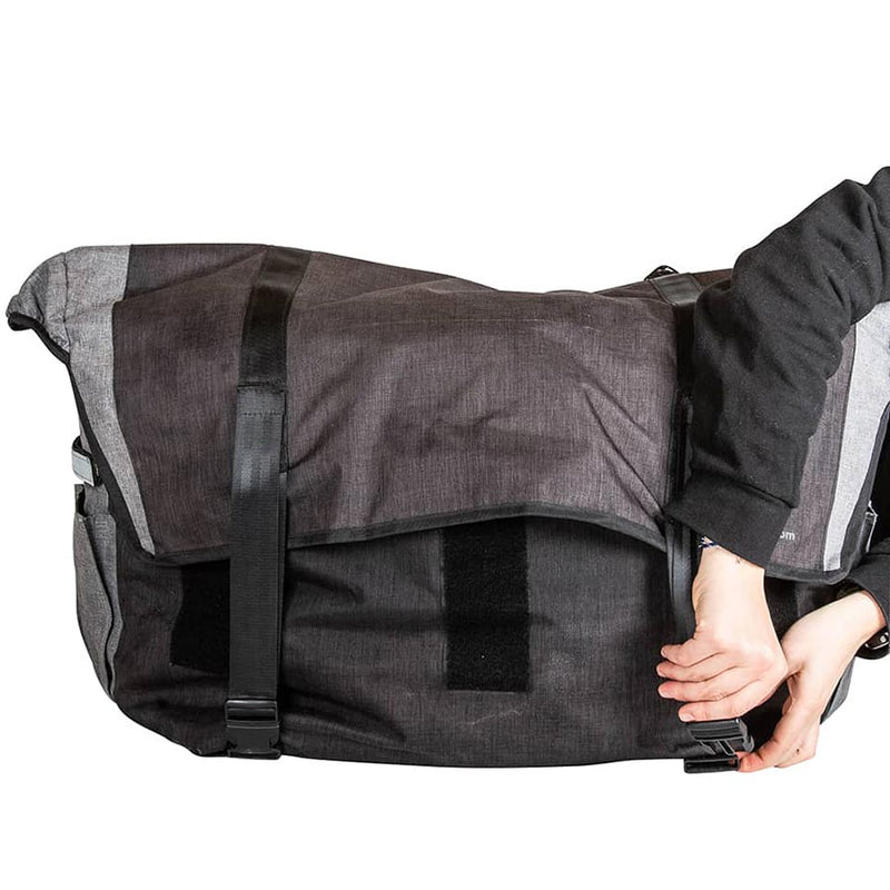 Load image into Gallery viewer, Yuba Go-Getter Bag XXL weatherproof bag for Mundo (85 liters)