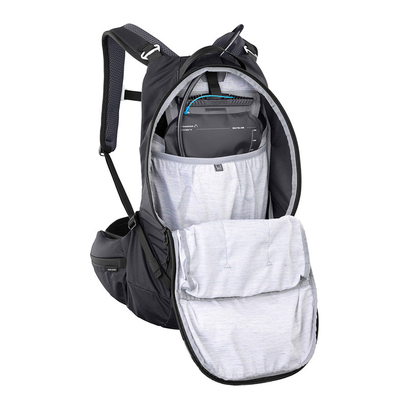 Load image into Gallery viewer, EVOC Trail Pro Blackline 16 Protector backpack, 16L, Black, SM