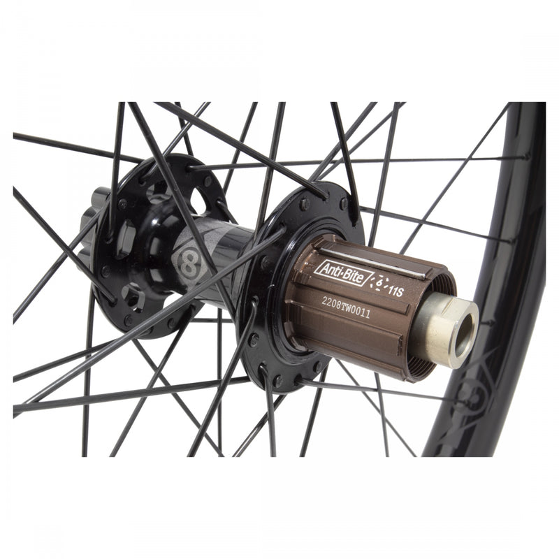 Load image into Gallery viewer, Wheel Master 27.5in Carbon Mountain Disc Double Wall 27.5in SET OR8 Bolt Carbon MTB+ 6B