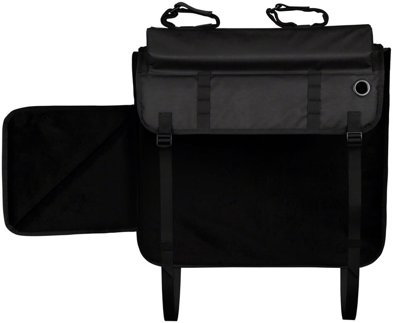 Load image into Gallery viewer, RaceFace T3 Tailgate Pad - Black, 2 Bike