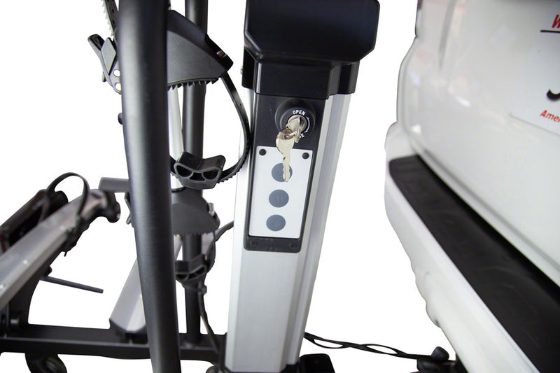 Load image into Gallery viewer, Saris Door County Hitch Rack With Electric Lift - 2" Receiver, 7-Pin Wire Plug