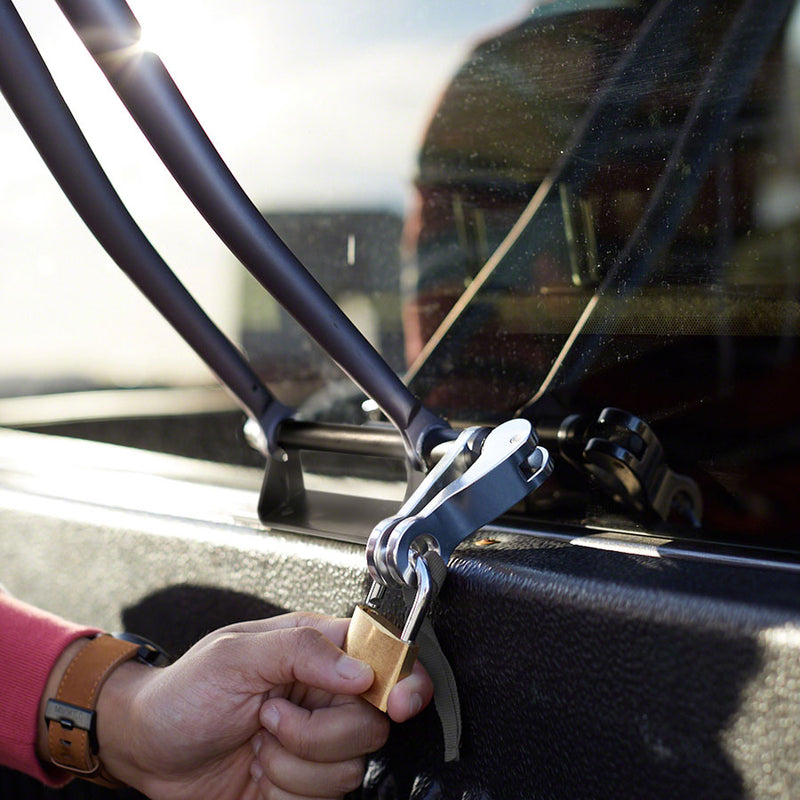 Load image into Gallery viewer, Delta Bike Hitch Truck Rail Fork Mount Rack: Standard 9.0mm Black