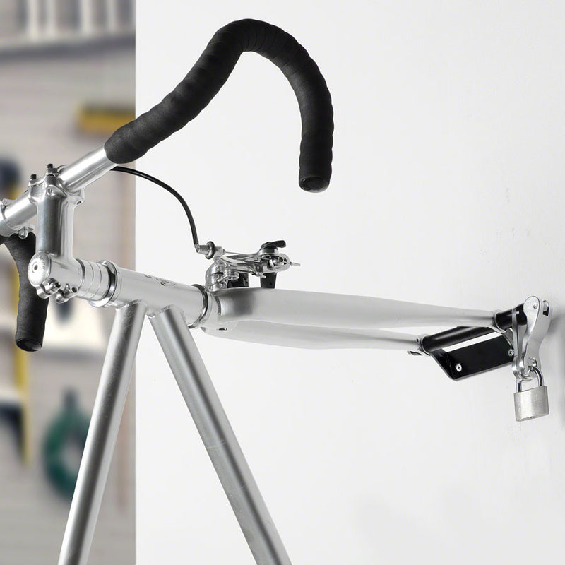 Load image into Gallery viewer, Delta Bike Hitch Truck Rail Fork Mount Rack: Standard 9.0mm Black