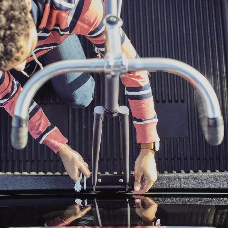 Load image into Gallery viewer, Delta Bike Hitch Truck Rail Fork Mount Rack: Standard 9.0mm Black