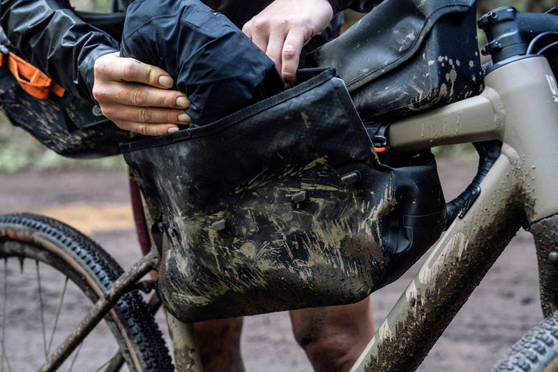 Load image into Gallery viewer, Ortlieb RC Frame Pack - Toptube, Roll Closure, 3L, Black