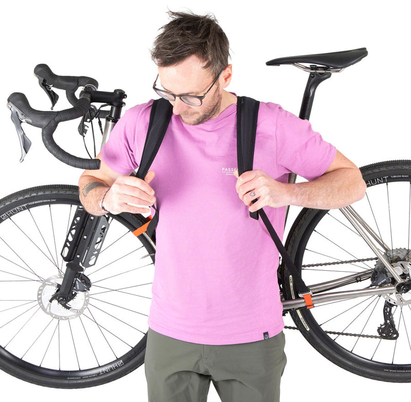 Load image into Gallery viewer, Restrap Hike A Bike Stowable Carrying Harness - Black
