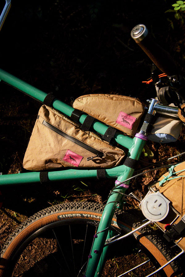 Load image into Gallery viewer, Swift Industries Giddy Up Wedge Frame Bag - Coyote