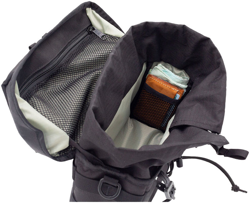 Load image into Gallery viewer, Swift Industries Capstone Handlebar Bag - SI600, Black