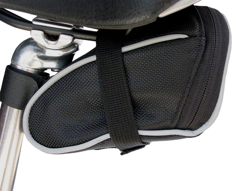 Load image into Gallery viewer, Banjo Brothers Seat Bag Deluxe: SM, Black