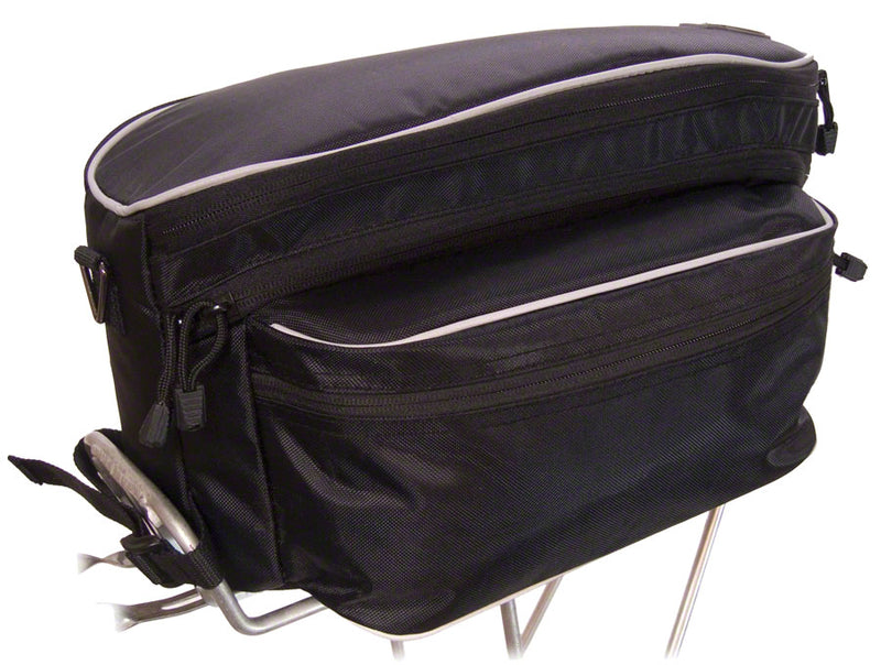 Load image into Gallery viewer, Banjo Brothers Expanding Rack Top Bag: Black