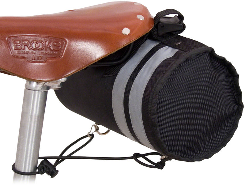 Load image into Gallery viewer, Banjo Brothers Barrel Bag Black Strap Attachment 254g Reflective Stripes