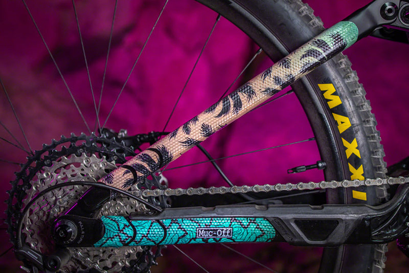 Load image into Gallery viewer, Muc-Off Chainstay/Seatstay Protection Kit - 20-Piece Kit, Day of the Shred