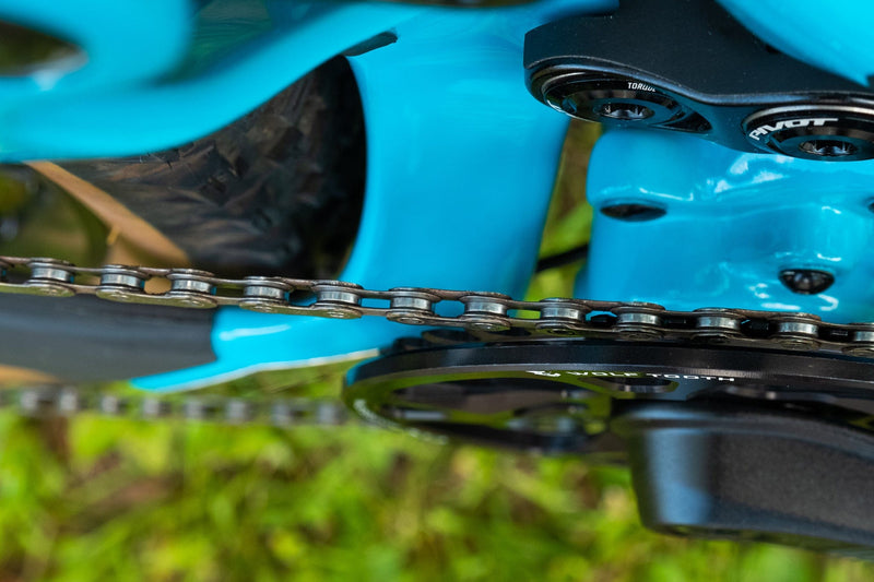 Load image into Gallery viewer, Wolf Tooth CAMO BashSpider for SRAM Cranksets - M5 Boost, 52mm Chainline, 3mm Offset, Durable Aluminum Material, Integrated Bash Ring for Obstacle Clearance, Compatible with CAMO Chainrings 28T-34T, Designed for Enduro & Trail Cycling