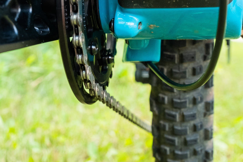 Load image into Gallery viewer, Wolf Tooth CAMO BashSpider M5 Boost Chainline 52mm Aluminum Crankset-Integrated Bash Ring for SRAM Direct-Mount Cranks