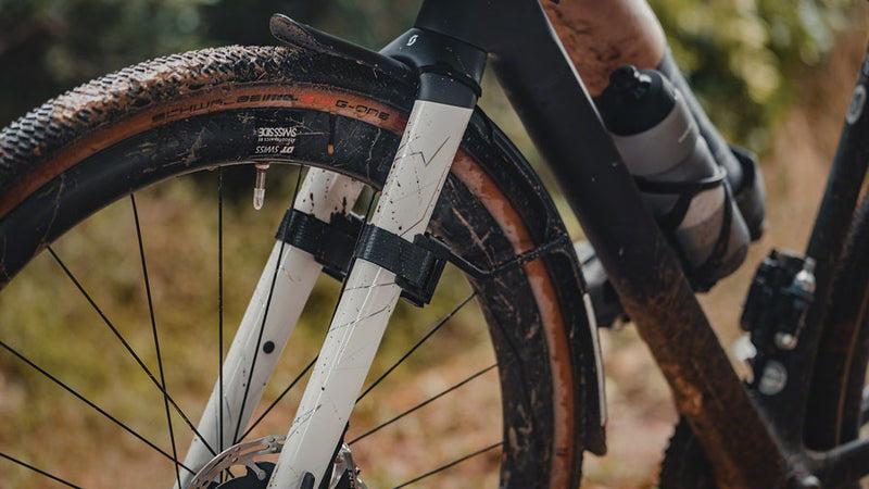 Load image into Gallery viewer, Topeak Tetrafender G1 / G2 Fender Set - Fits Up To 650/700 x 50 Gravel Tire, Black