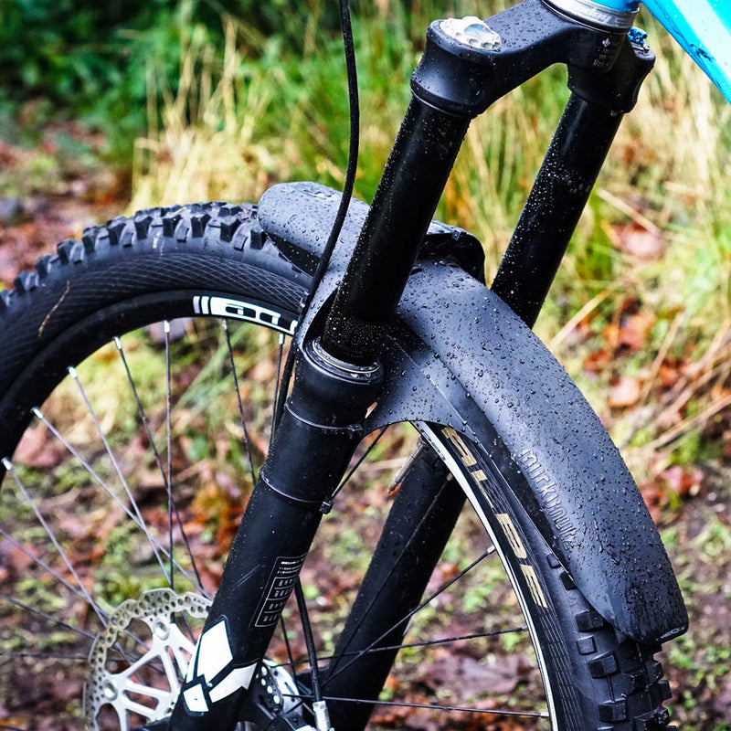 Load image into Gallery viewer, Mucky Nutz Mug Guard Fender: Short, Black