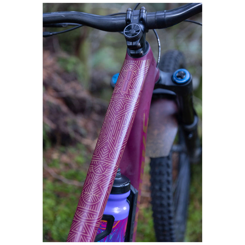 Load image into Gallery viewer, Ground Keeper Frame Keeper, Maze Runner Earth Gloss NLS