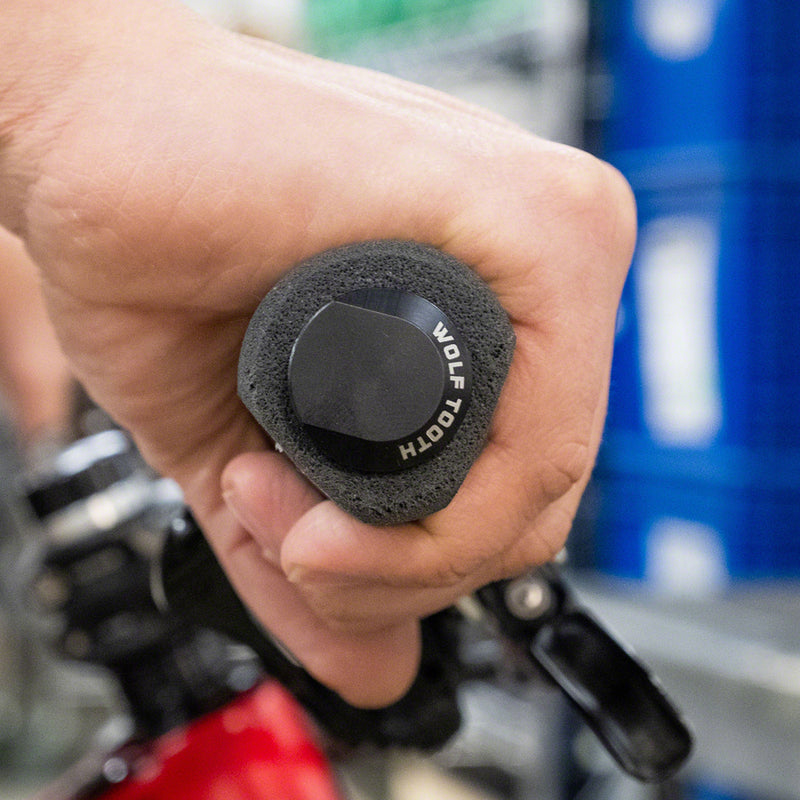 Load image into Gallery viewer, Wolf Tooth Mega Fat Paw Cam Grips - Black Reduces Hand Fatigue/Finger Numbness