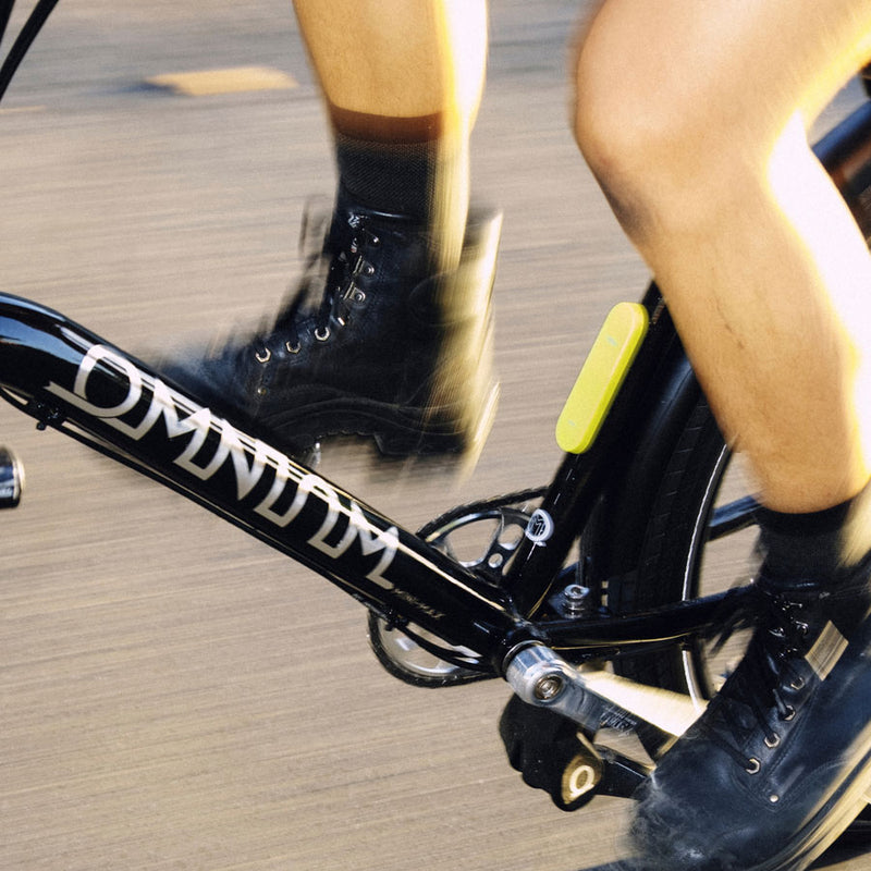 Load image into Gallery viewer, Knog Scout Bike Alarm and Finder, iOS, Black