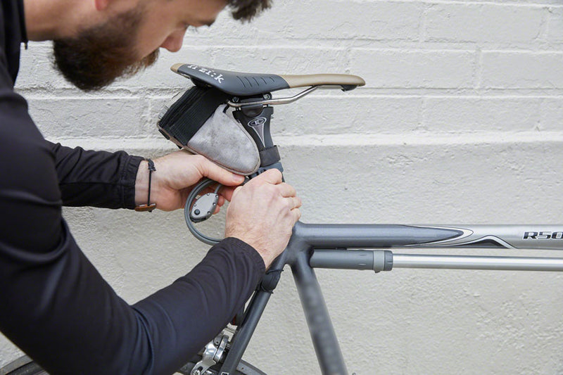 Load image into Gallery viewer, OTTOLOCK HEXBAND Cinch Lock - 30", Titanium Gray