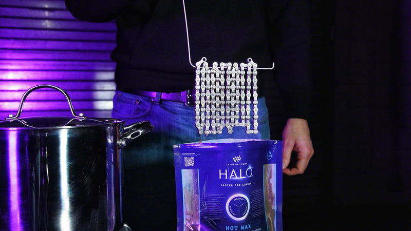 Load image into Gallery viewer, Finish Line Halo Hot Wax Kit Lubricant, 600g, Includes immersion tool