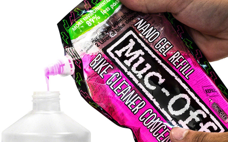 Load image into Gallery viewer, Muc-Off Nano Tech Gel Concentrate Cleaner: 500ml Pouch
