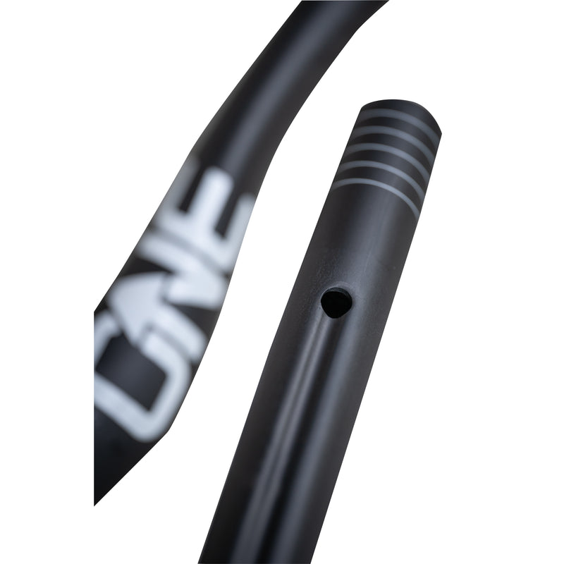 Load image into Gallery viewer, OneUp Components Carbon E-Bar (35.0) 35mm/800mm, Black