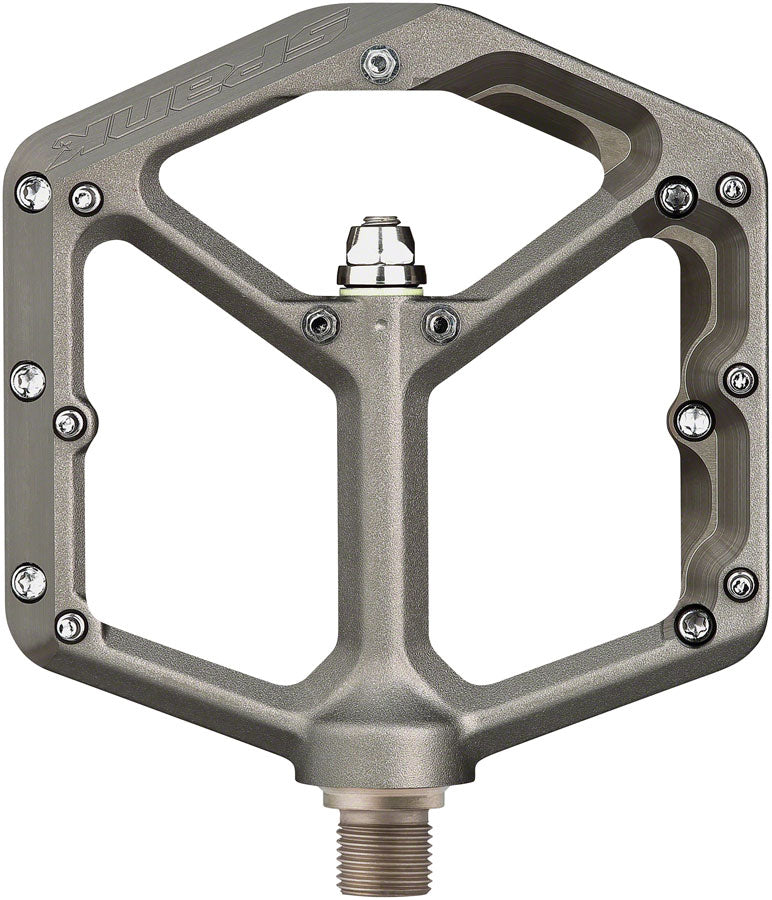Load image into Gallery viewer, Spank Oozy MTB Platform Pedals 9/16" Aluminum 18 Replaceable Pins Green Metal