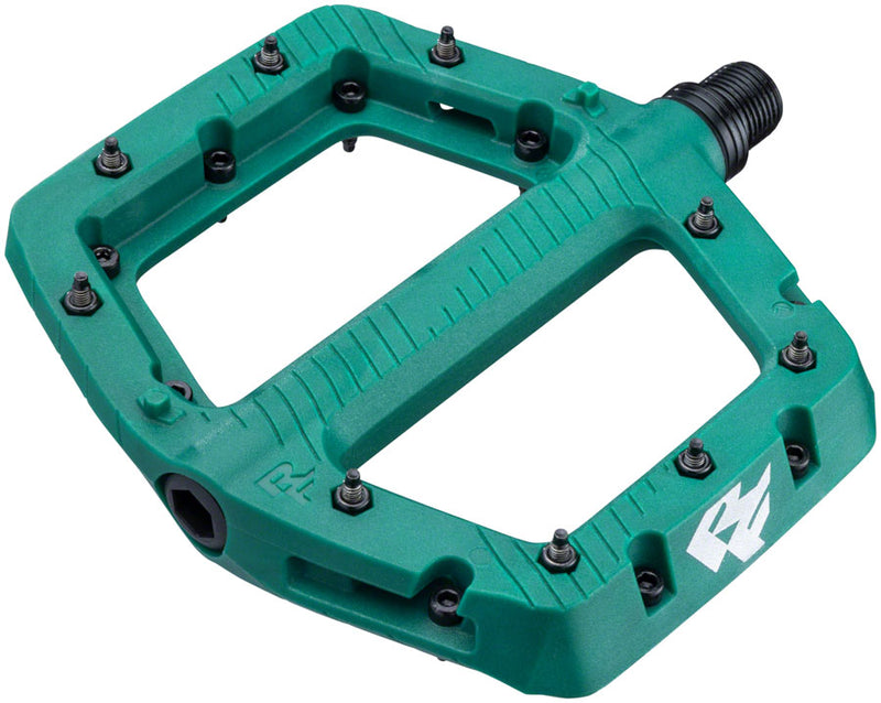Load image into Gallery viewer, RaceFace-Chester-Large-Flat-Platform-Pedals-Composite-Chromoly-Steel-PEDL2145-Bicycle-Pedals