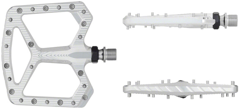 Load image into Gallery viewer, Wolf Tooth Ripsaw Aluminum Pedals - Platform, Aluminum, 9/16", Black, Raw Silver