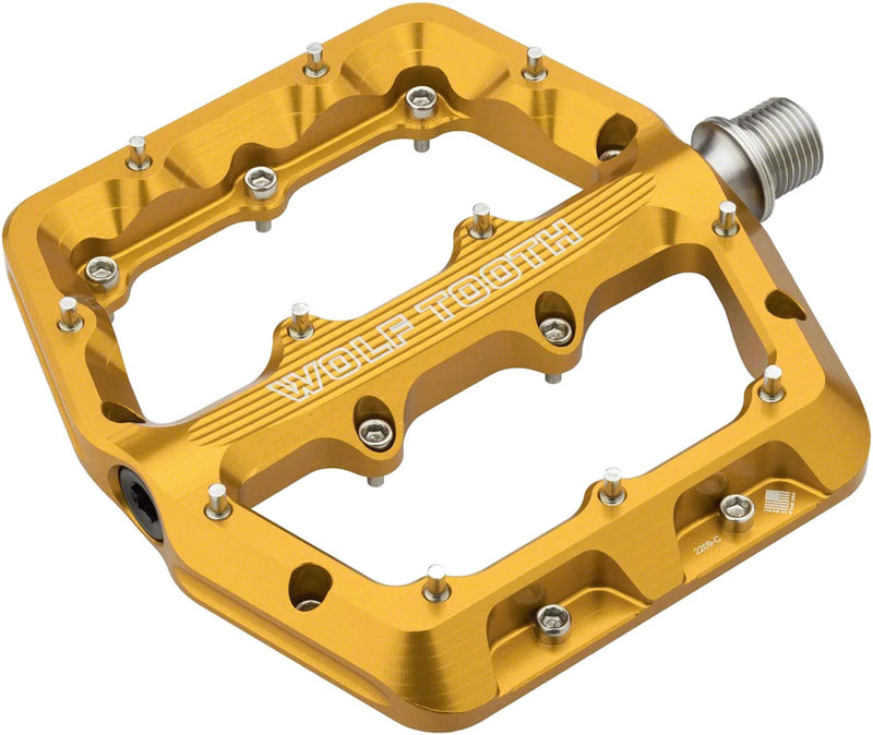 Load image into Gallery viewer, Wolf-Tooth-Waveform-Large-Flat-Platform-Pedals-Aluminum-PEDL2660-Bicycle-Pedals