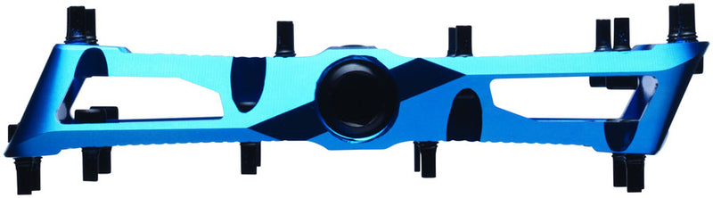Load image into Gallery viewer, RaceFace Turbine Pedals - Platform, Aluminum, 9/16", Blue